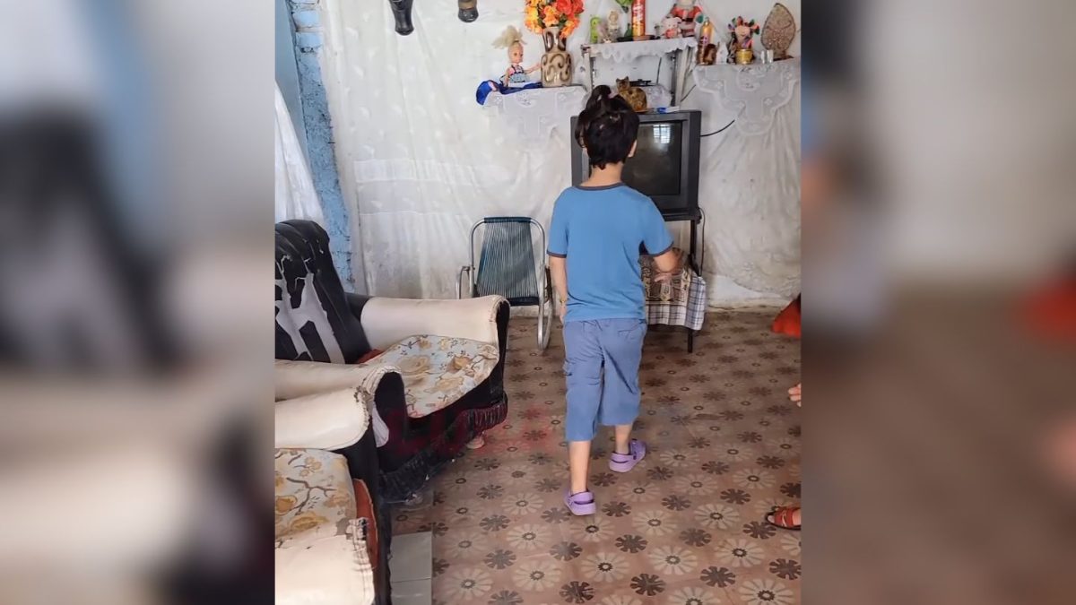 Autoridades niegan transporte a niño portador de VIH para consultas médicas La Habana