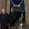 Corte Suprema de Estados Unidos bloquea deportación de venezolanos a El Salvador