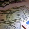 Devuelven a la policía más de 5.000 euros y 3.000 dólares extraviados en La Habana