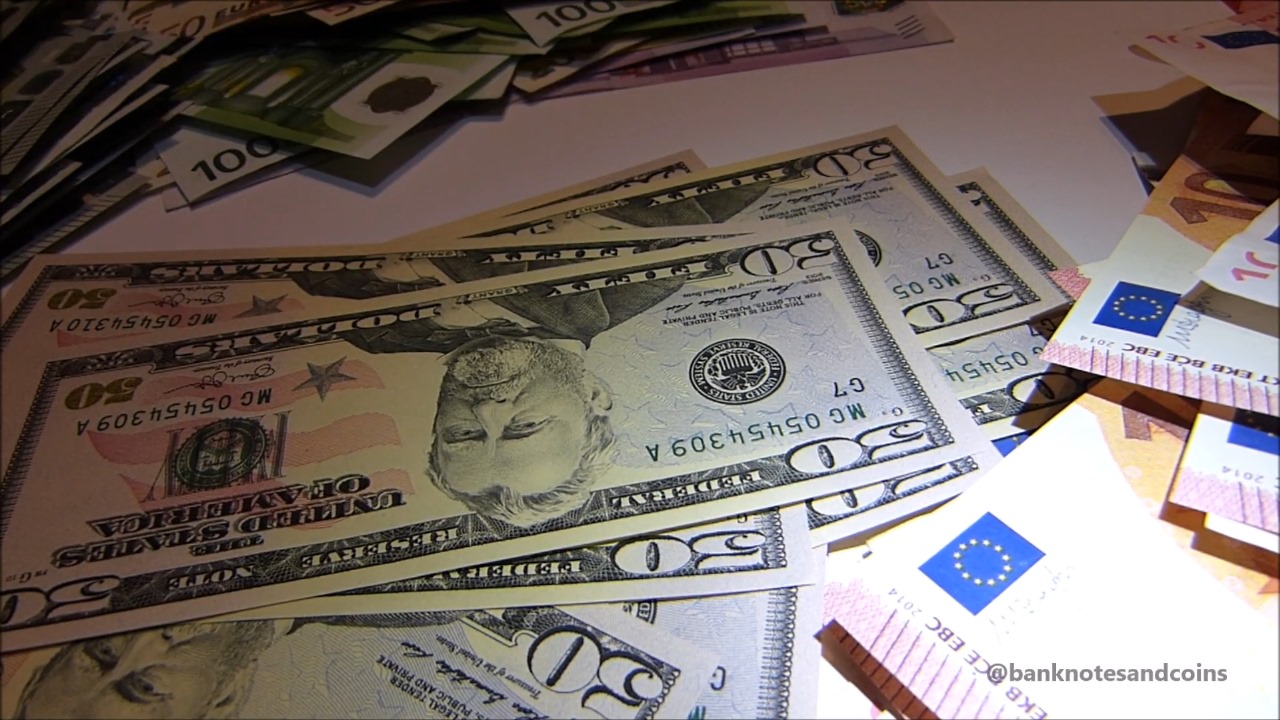 Devuelven a la policía más de 5.000 euros y 3.000 dólares extraviados en La Habana