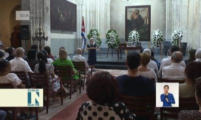 Entierran a Max Lesnik en cementerio privado construido por Eusebio Leal en La Habana
