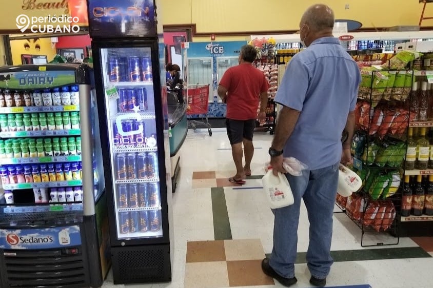 Gobierno de EEUU suspende el acceso a Food Stamps para cubanos bajo parole humanitario