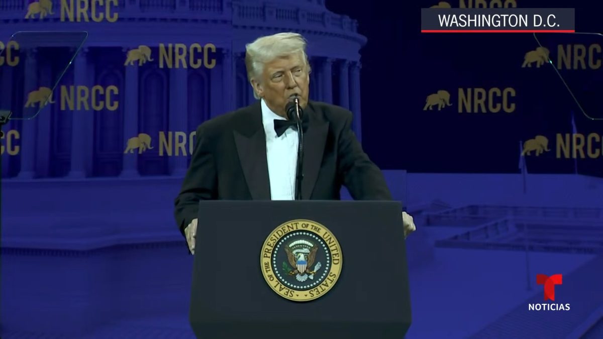 Trump pausa los aranceles recíprocos 90 días y aumenta a 125% el impuesto a China