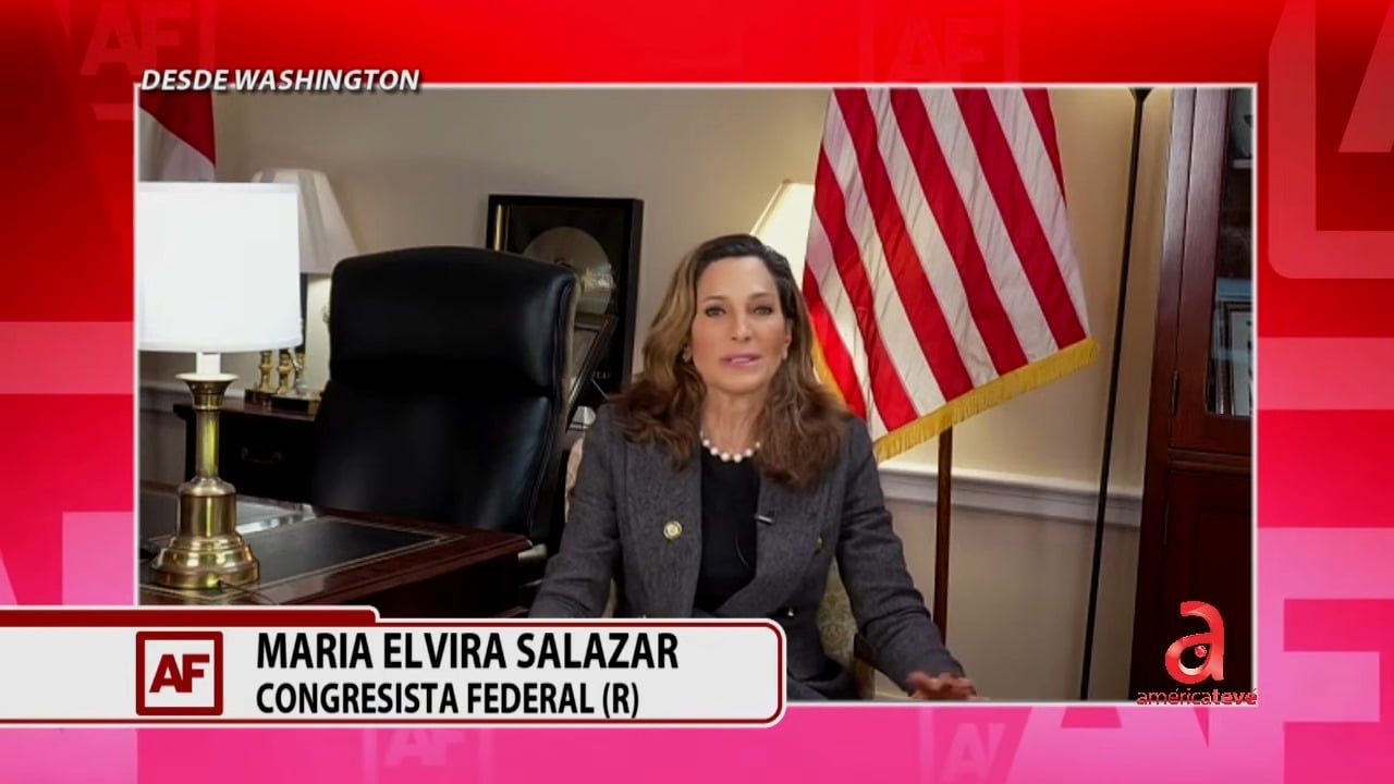 cubanos con I-220A maria elvira salazar