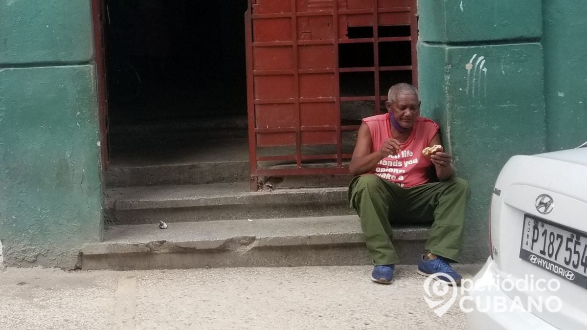 Ancianos cubanos en pobreza