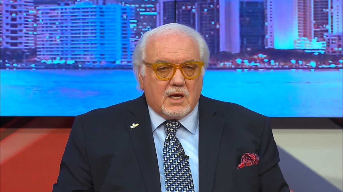 Carlos Vasallo de America TeVe