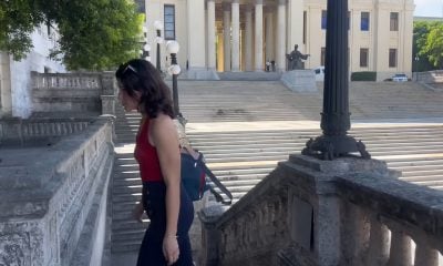 Cuba adopta sistema que permite a universitarios completar estudios en el extranjero