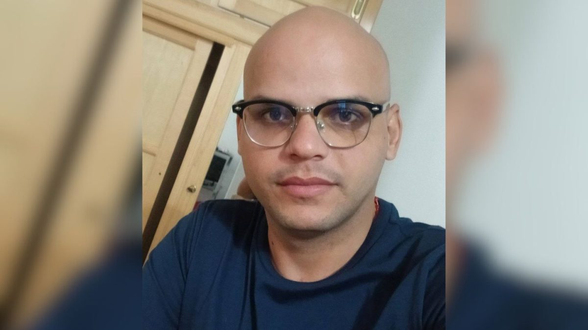 Periodista cubano José Luis Tan Estrada llega a México tras abandonar la Isla