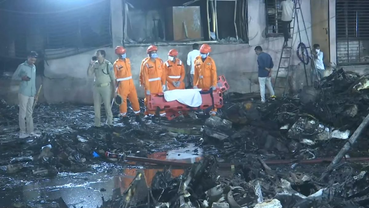 Aerolínea confirma a un solo sobreviviente en el accidente aéreo ocurrido en la India