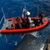Guardia Costera rescata a 20 balseros cubanos perdidos en un cayo de Bahamas