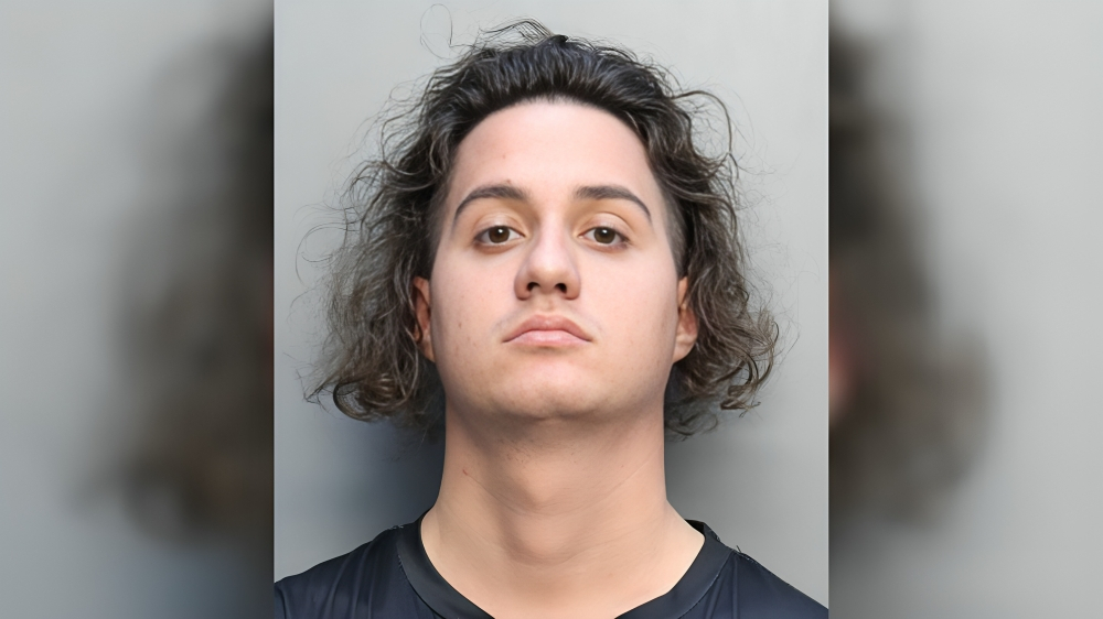 Joven cubano enfrenta cargos por agresión a un chofer en Miami-Dade (1)