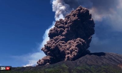 La espectacular erupción del volcán Etna en la isla italiana de Sicilia