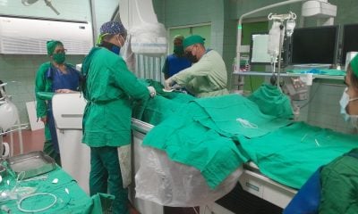 Realizan exitosa e inédita operación a un anciano de 80 años en Santiago de Cuba