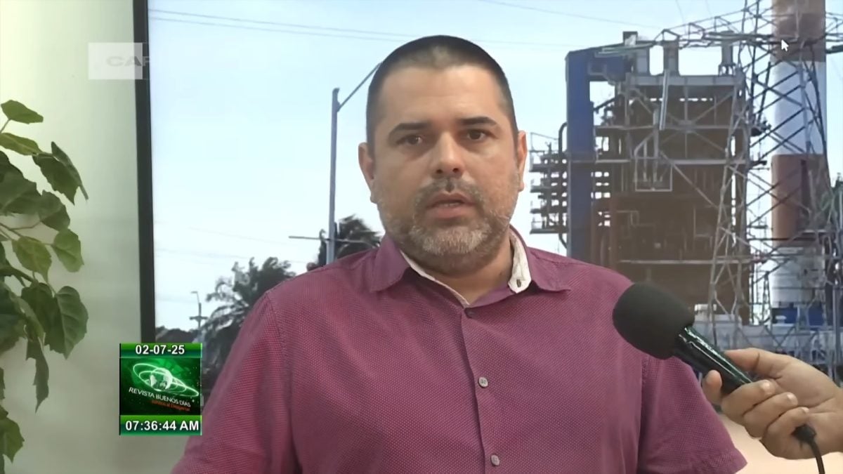 El ingeniero Lázaro Guerra ofrece una declaración tras su incidente en la televisión nacional