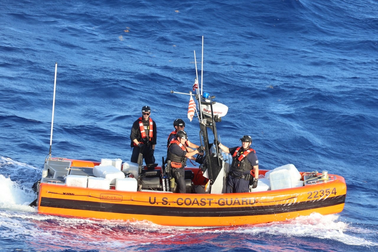 Guardia Costera rescata a balseros cubanos varados durante 17 días en Bahamas