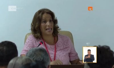 Otra ministra cubana da solución para el hambre en Cuba: croquetas de plátano con caldo base