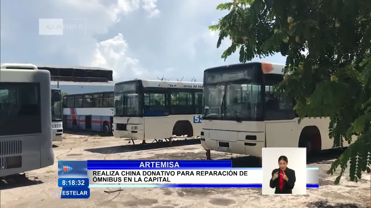 Llegan a Cuba piezas chinas para reparar guaguas del transporte público