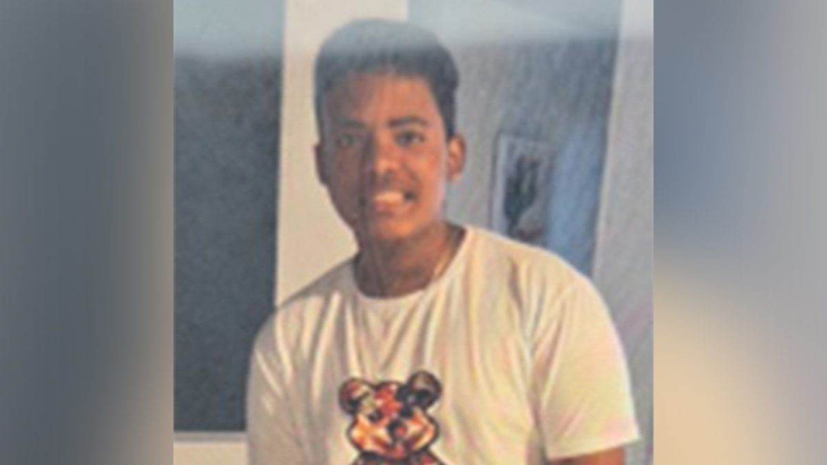 Piden ayuda para localizar a un adolescente desaparecido en Hialeah Gardens 