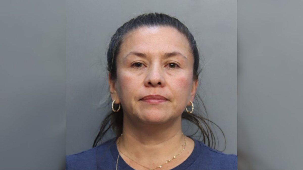 Cubana enfrenta cargos en Miami por robo de joyas en su lugar de trabajo