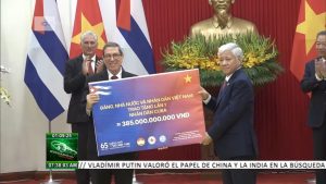Entregan a Díaz-Canel 14 millones de dólares durante su visita a Vietnam (1)