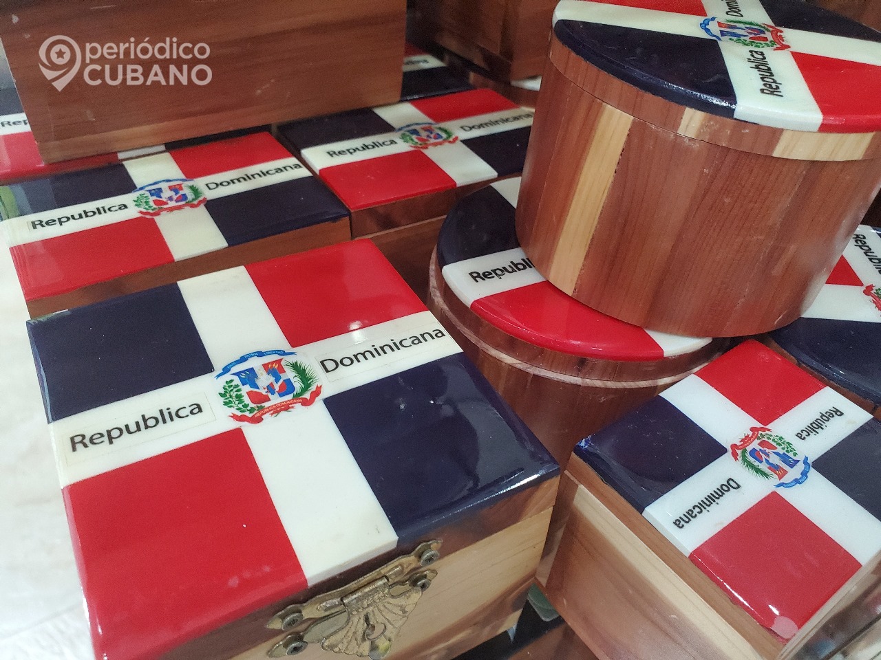 Más de 1.200 cubanos obtienen residencia legal en República Dominicana en los últimos meses