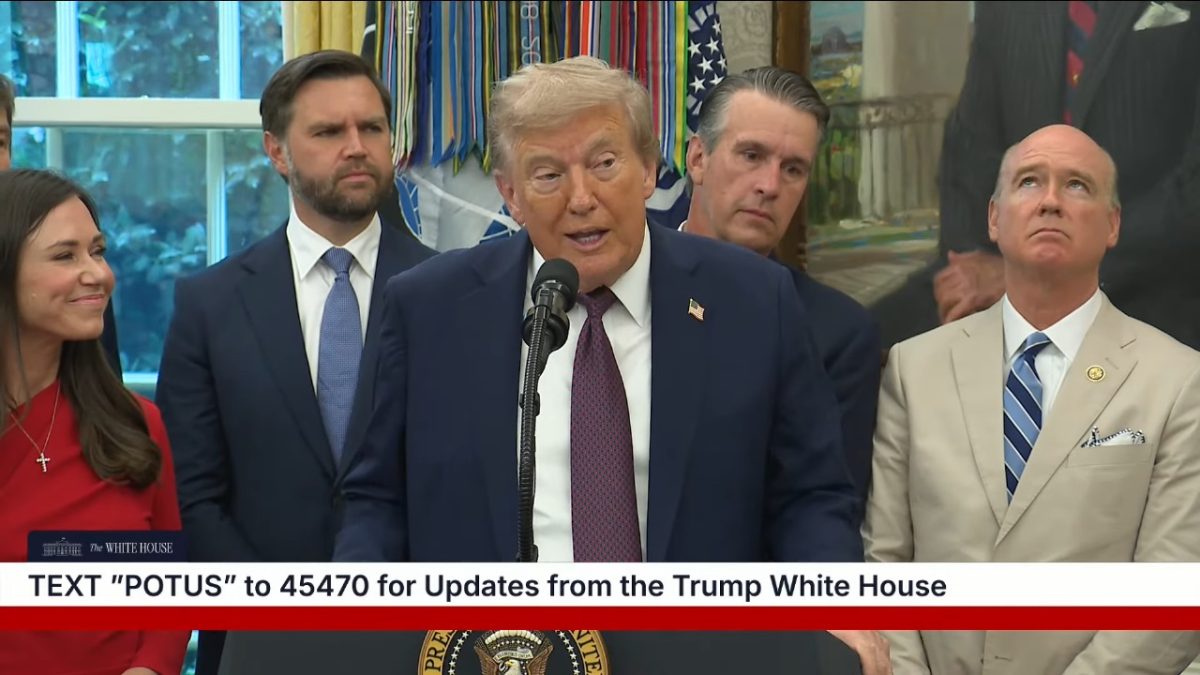Trump reaparece con importante anunció sobre el Departamento de Defensa