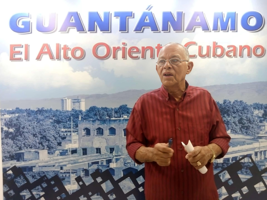 Centro Meteorológico Provincial, Carlos Román González