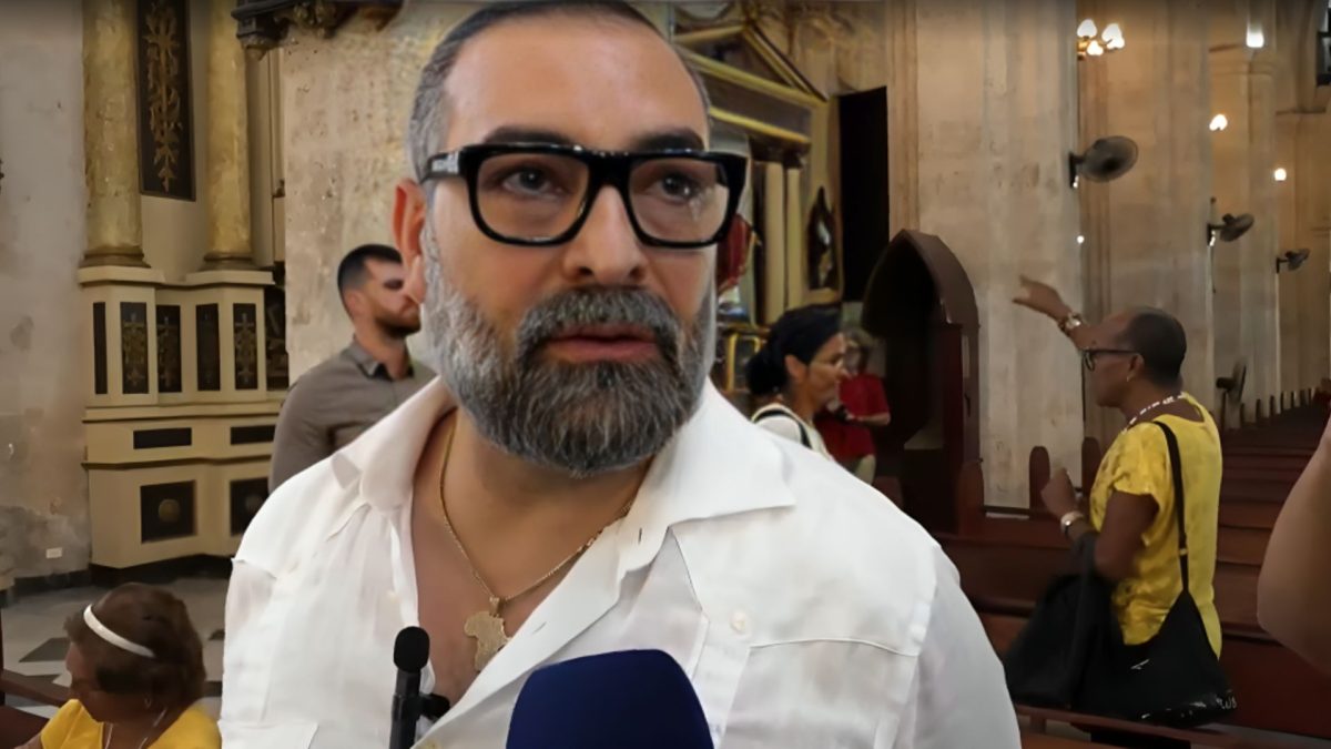 Alain Pérez critica censura a homenajes por centenario de Celia Cruz en Cuba