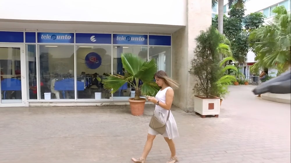 Etecsa pide ayuda para responder una encuesta sobre sus servicios