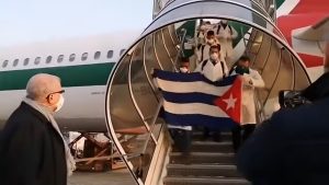 Italia advierte a sus regiones sobre sanciones por la contratación de médicos cubanos