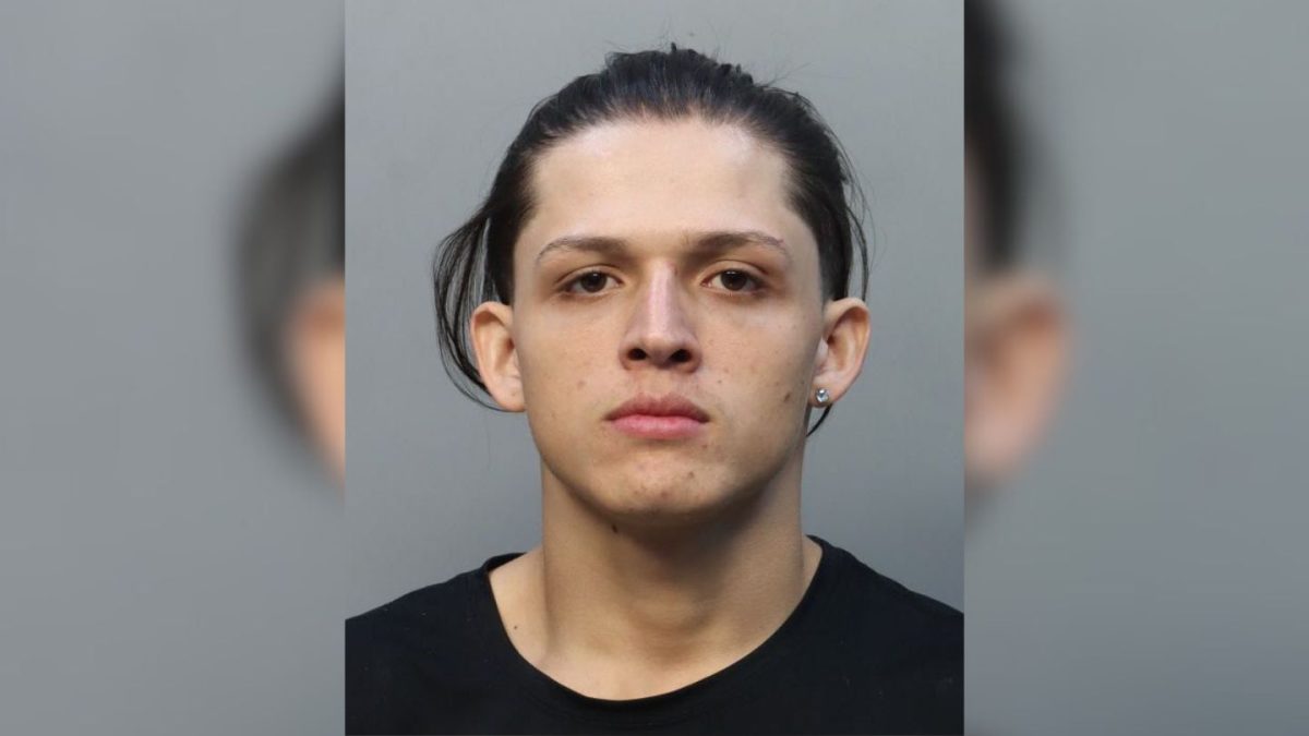 Arrestan a joven de 18 años por robo armado en parque de La Pequeña Habana