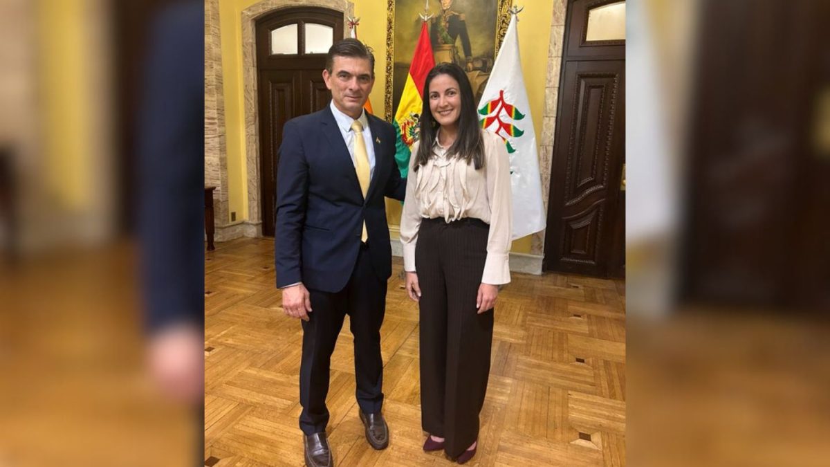 La opositora Rosa María Payá es recibida por el nuevo presidente de Bolivia