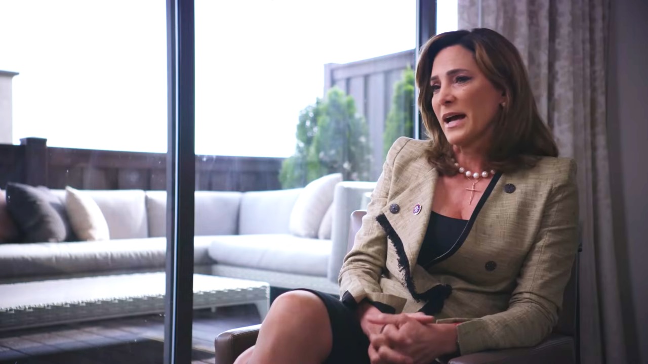 María Elvira Salazar muy preocupada: “El Partido Republicano está perdiendo el voto hispano”