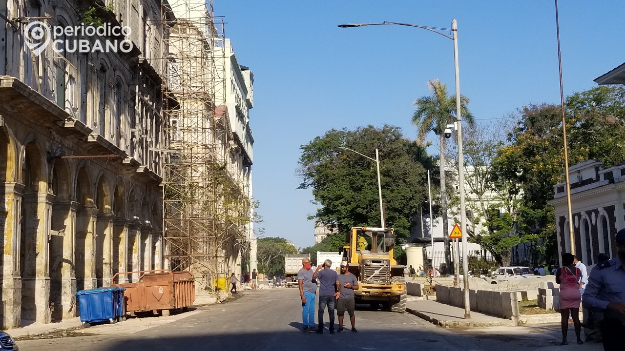 Nueva estrategia en Habana Vieja residentes deben ir al camión para botar la basura
