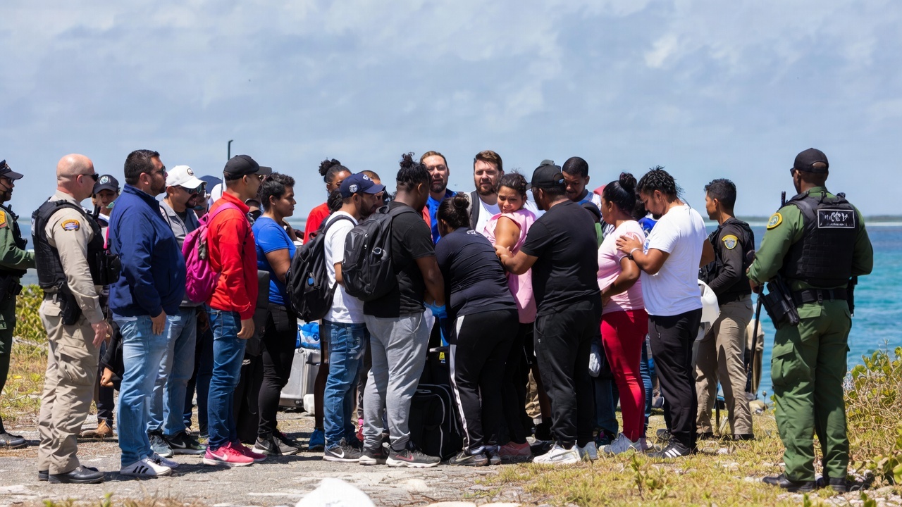 Varios migrantes cubanos son detenidos tras redada sorpresa en los Cayos de la Florida