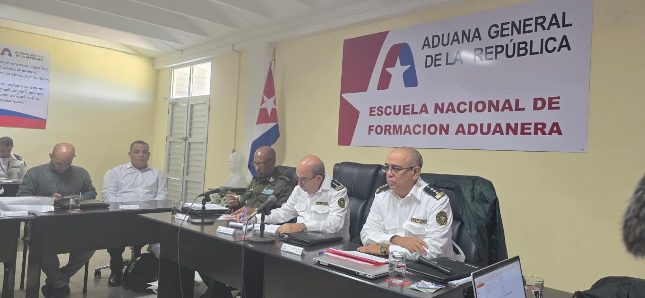Aduana de Cuba descubre drogas en envases de yogurt y gelatina procedentes de EEUU