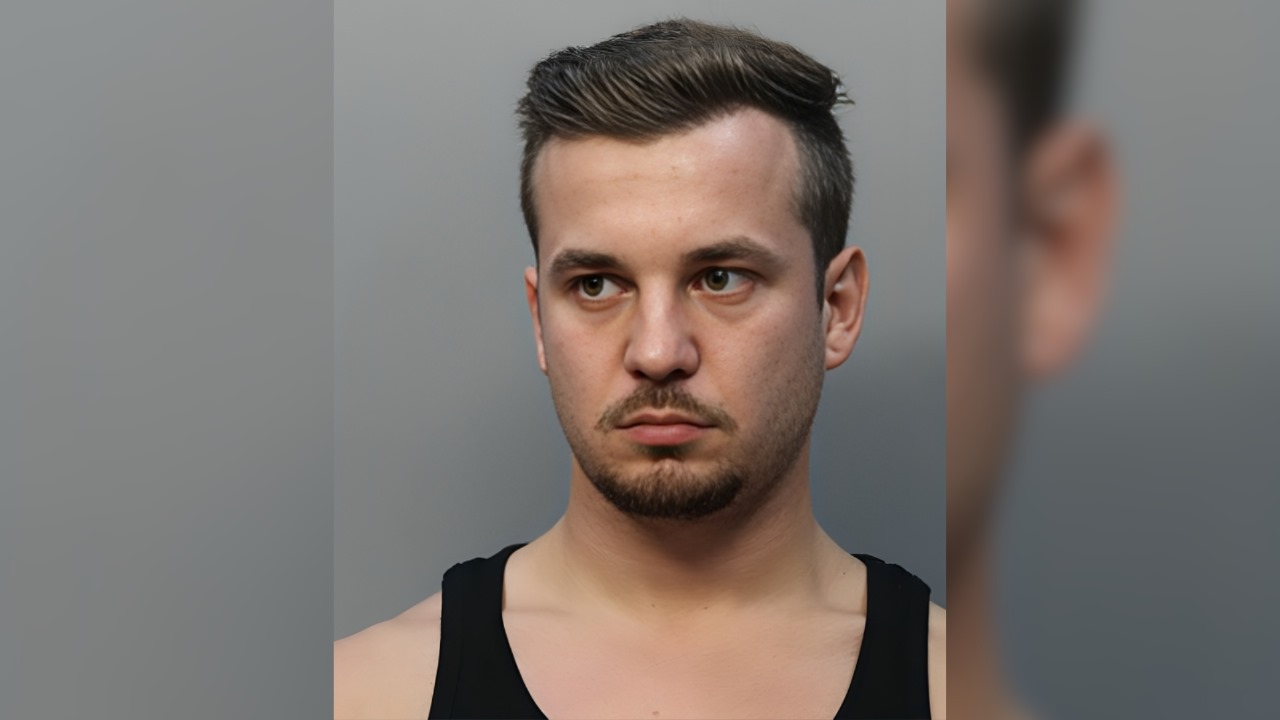 Arrestan a cubano en Miami que puso un Apple AirTag en el auto de su novia