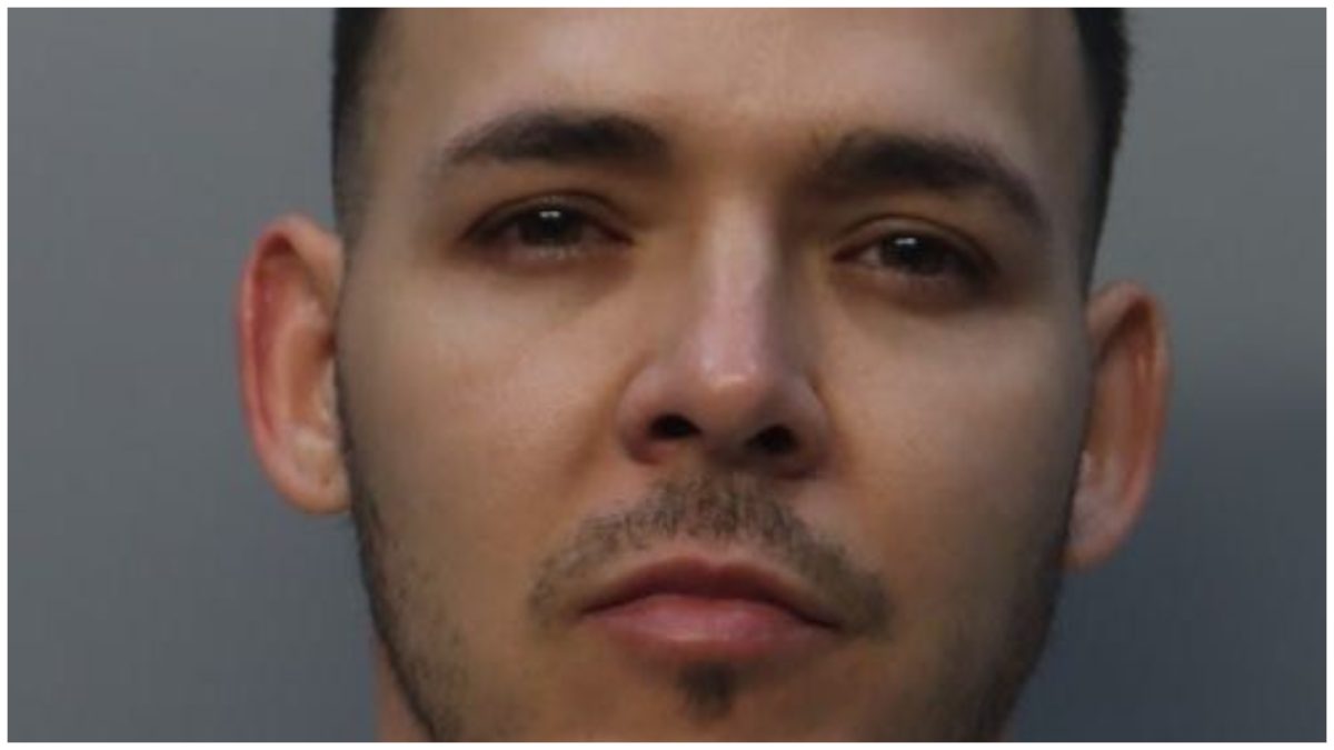 Barbero cubano enfrenta cargos por agresión a un compañero de trabajo en Miami (1)