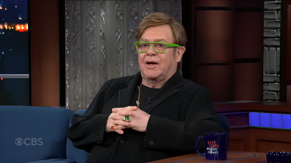 Elton John confirma pérdida de la visión tras padecer una infección ocular