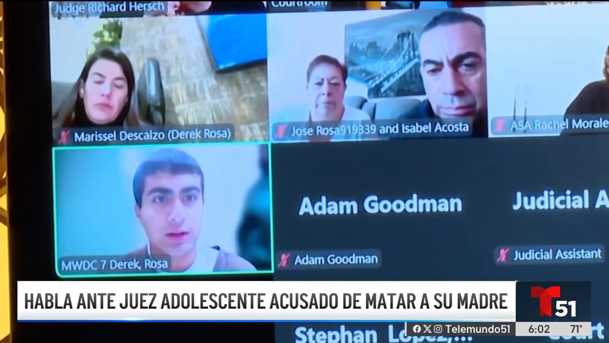 Joven acusado de matricidio en Hialeah habla por primera vez en una audiencia sobre su caso