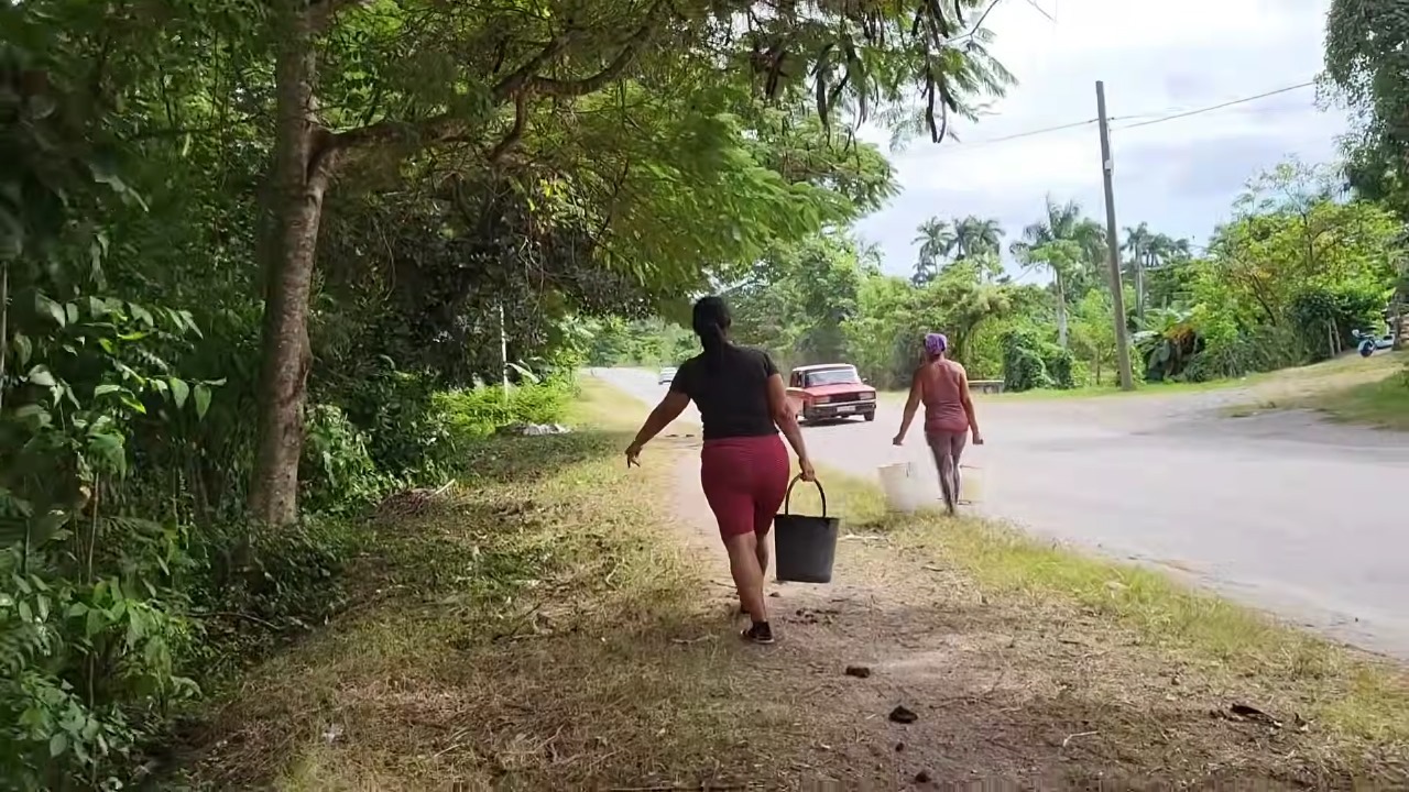 La vida sin agua Historias de mujeres cubanas que enfrentan la escasez en Cuba (1)