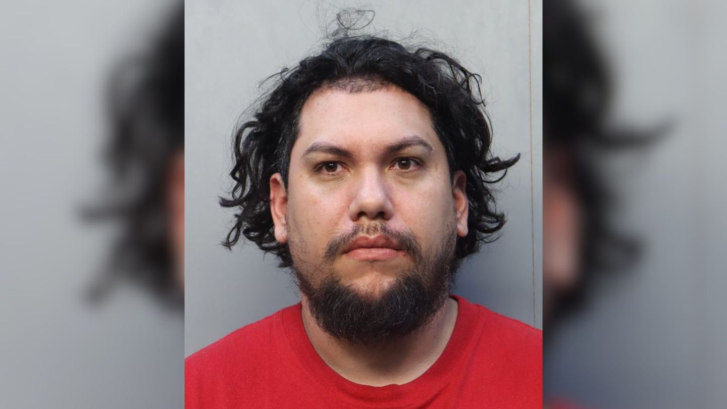 Detenido por robar artículos de una joyería en Hialeah valorados en 30.000 dólares