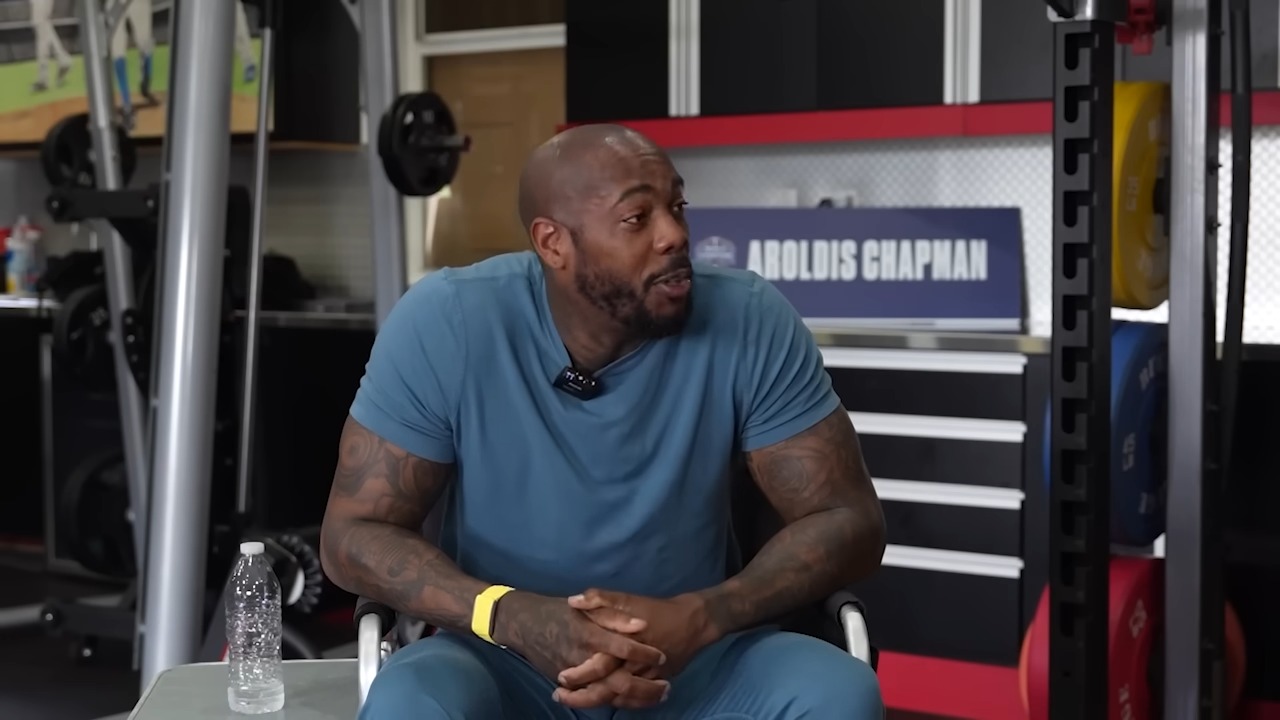 Aroldis Chapman no es aceptado por Gran Bretaña para el Clásico Mundial