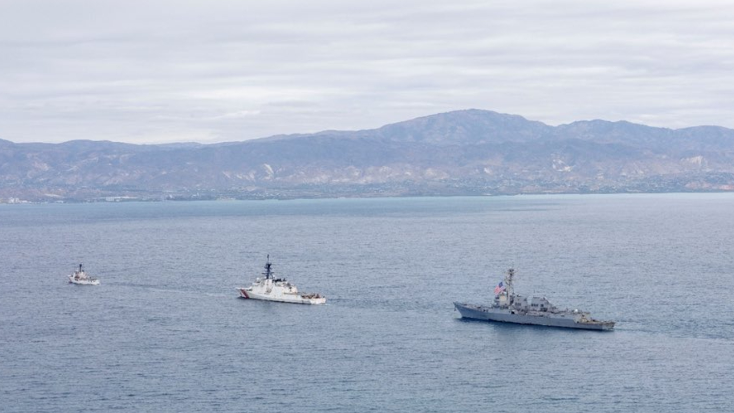 Buques militares de EEUU en Cuba
