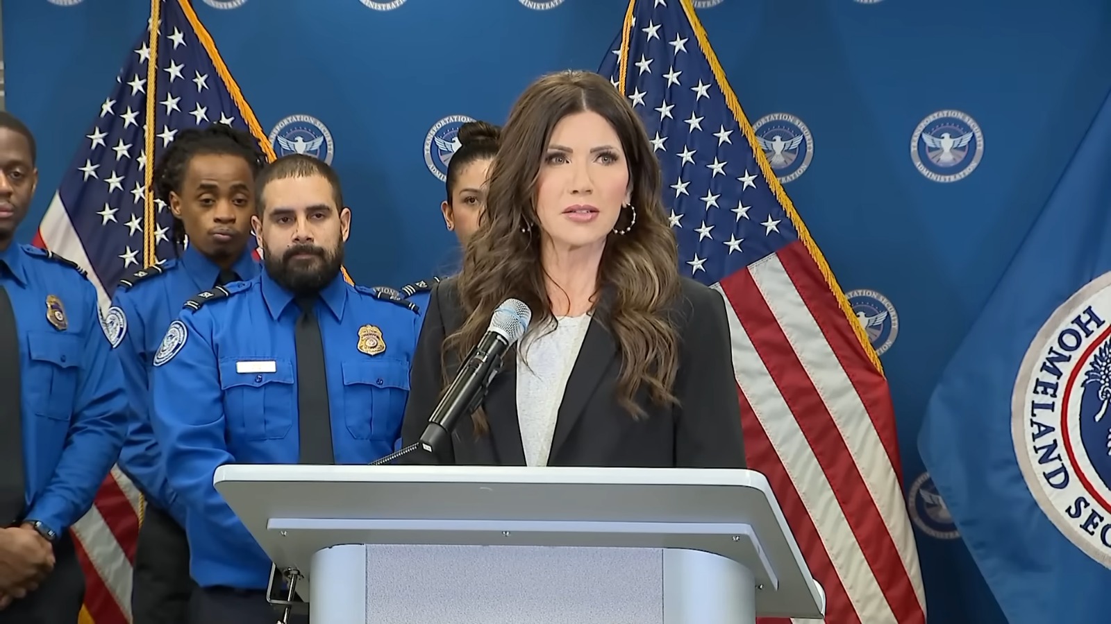 DHS tiene un plan para evitar éxodo masivo de cubanos que intenten llegar a EEUU