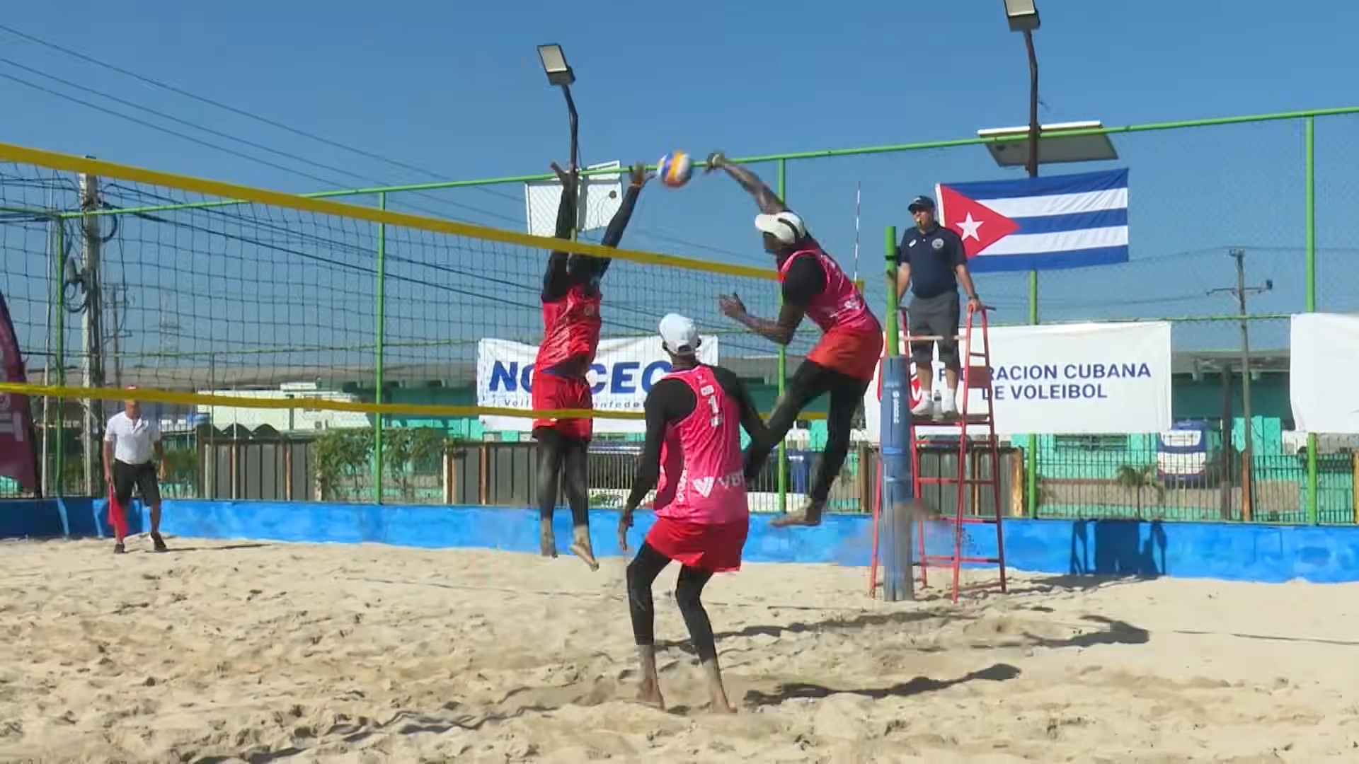 Histórica dupla cubana del voleibol de playa deja al INDER por deuda de miles de dólares
