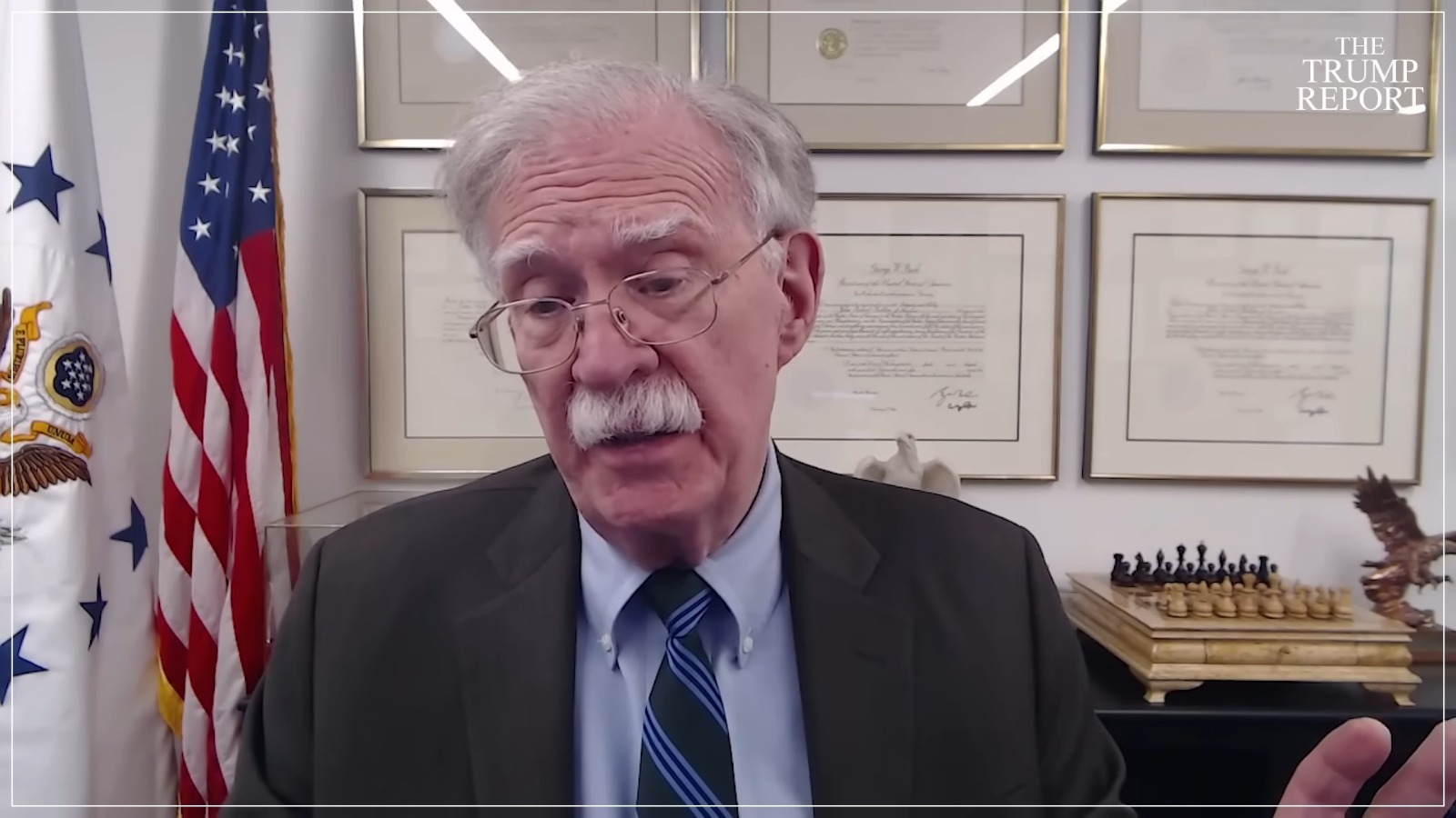 John Bolton critica la venta de combustible de petroleras de EEUU a Mipymes cubanas