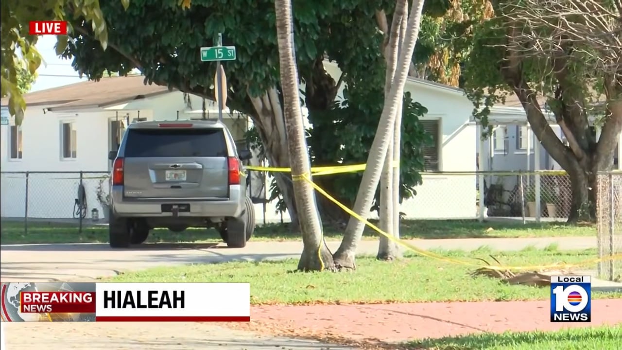 Policía de Hialeah investiga un homicidio ocurrido en horas de la noche