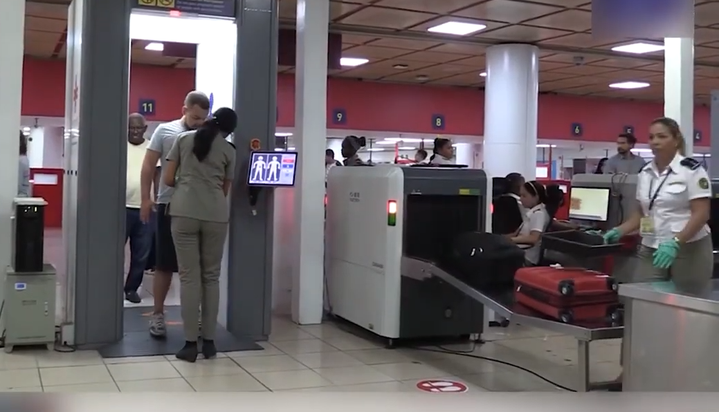 Entra en vigor nueva ley de Aduana en Cuba: más control sobre los viajeros y sus maletas