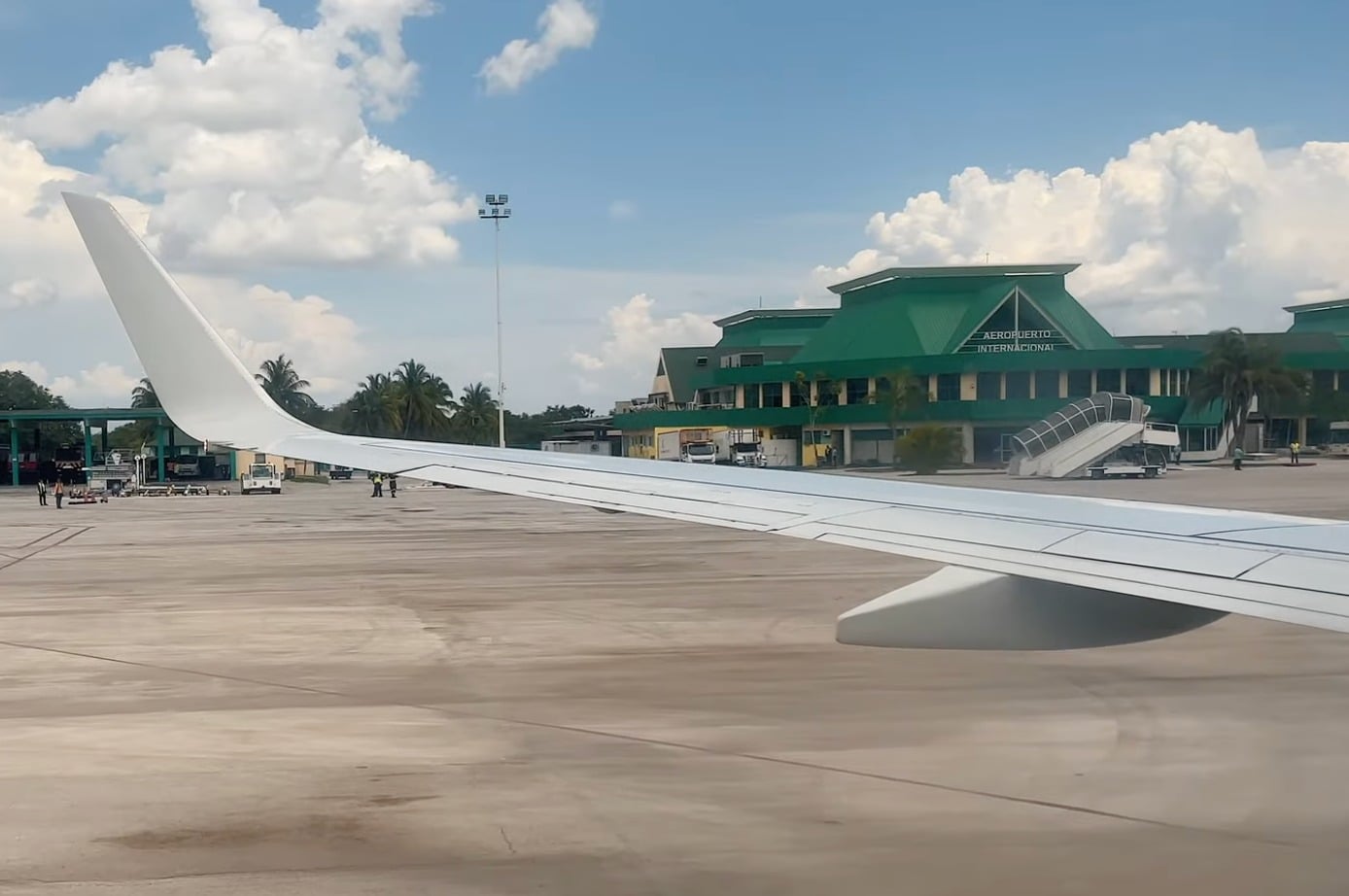 Anuncian nuevos vuelos chárter de Miami a Holguín: estos son los horarios y precios